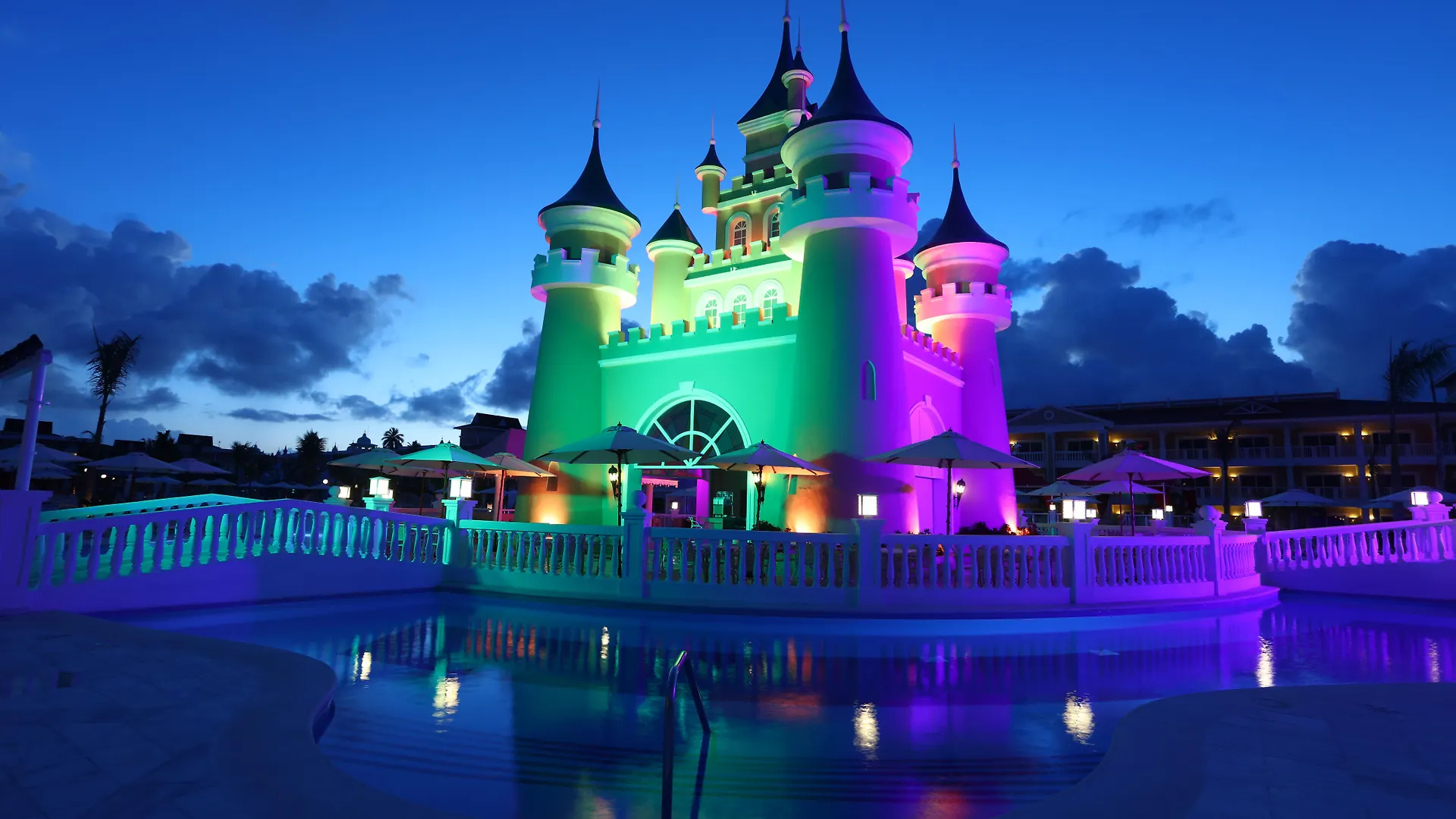 **** Hotel Bahia Principe Fantasia Punta Cana (Adults Only) Bavaro Dominican Republic
